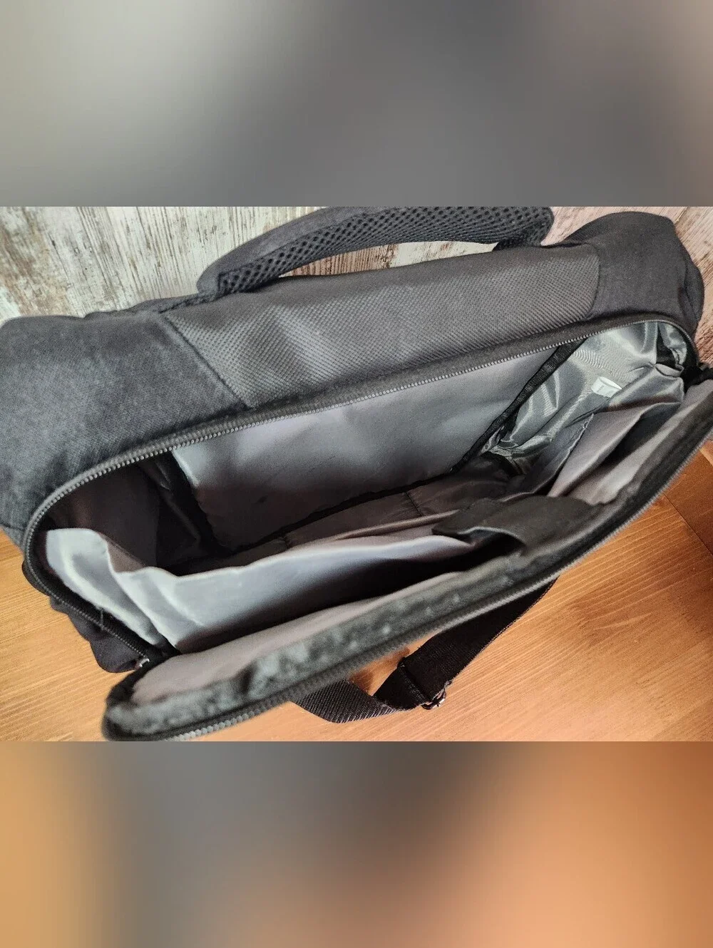 Port Authority Nylon Black Laptop Messenger School College Bag Smiley Face 😃